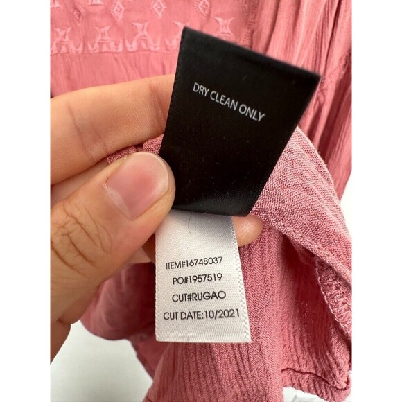 Torrid Women's Crinkle Gauze Embroidered Peasant Top Pink Puff Sleeve Size 3X - Picture 7 of 9